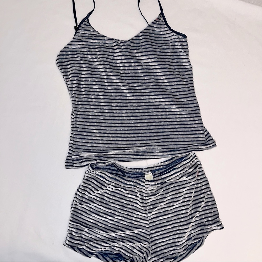 Blue striped Cami, and boy shorts (junior)